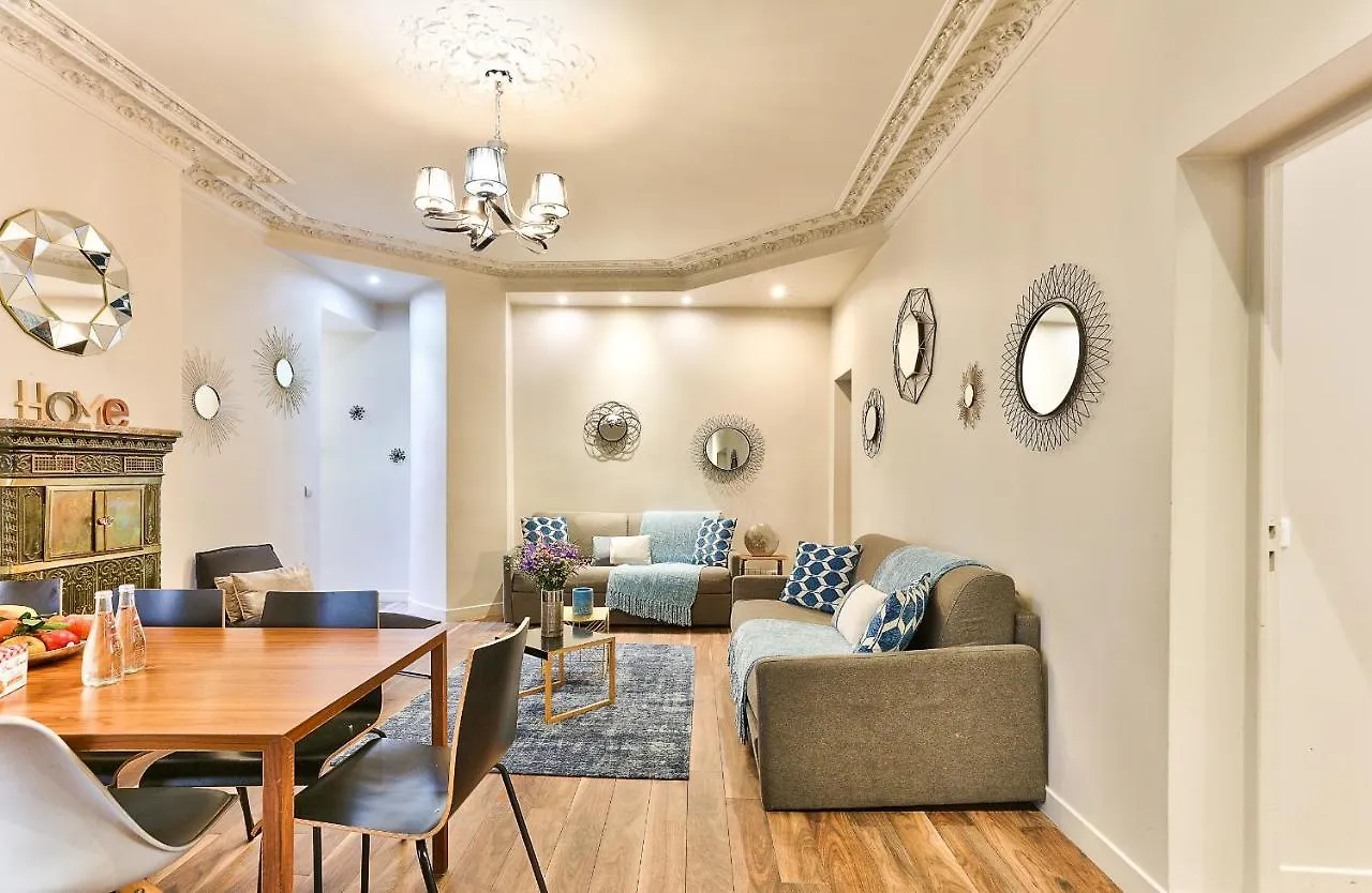 57-luxury Parisien Sebastopol 1 * Paris