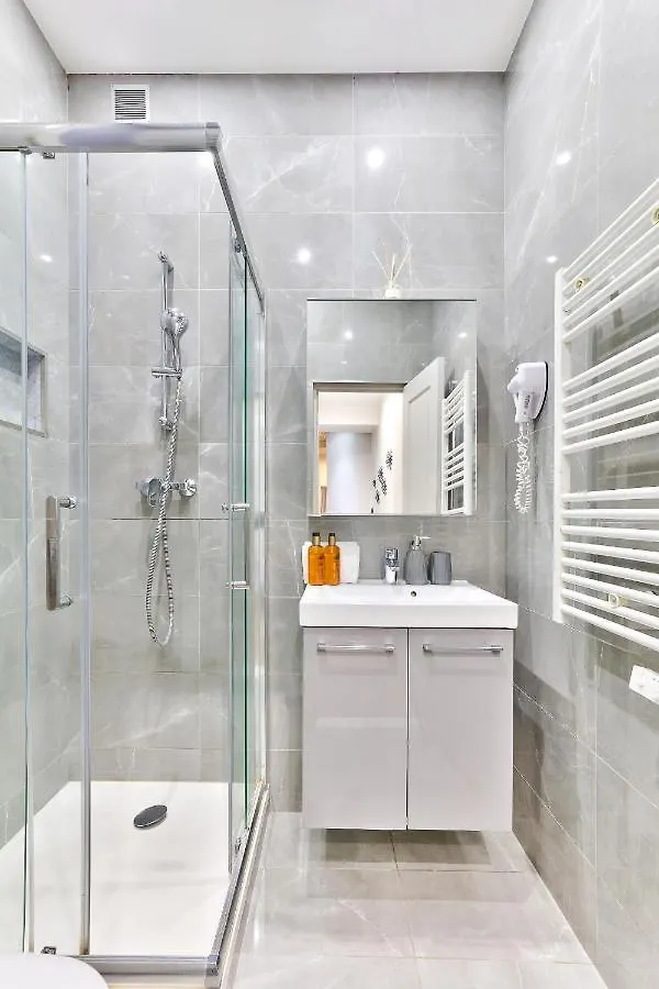 57-luxury Parisien Sebastopol 1