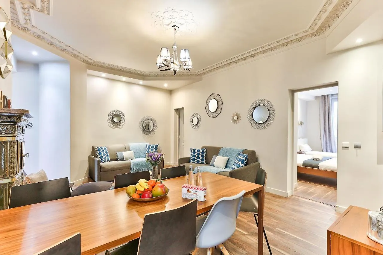 57-luxury Parisien Sebastopol 1 아파트 *